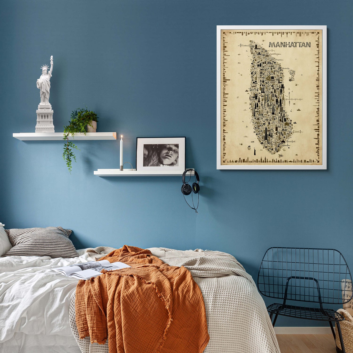 Iconic Manhattan: Antique Edition